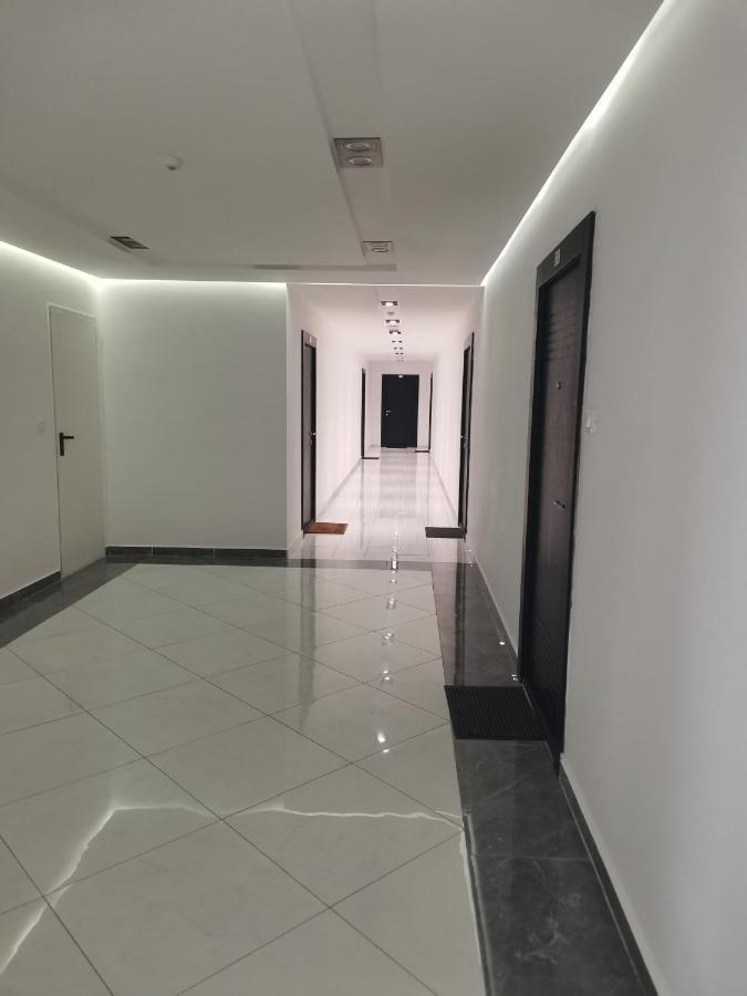 Christopher Apartment オラデア エクステリア 写真