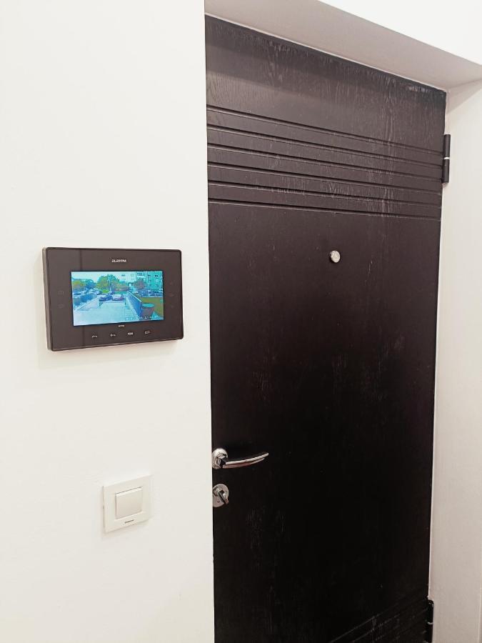 Christopher Apartment オラデア エクステリア 写真