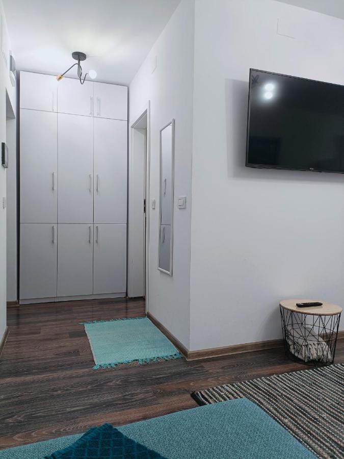 Christopher Apartment オラデア エクステリア 写真